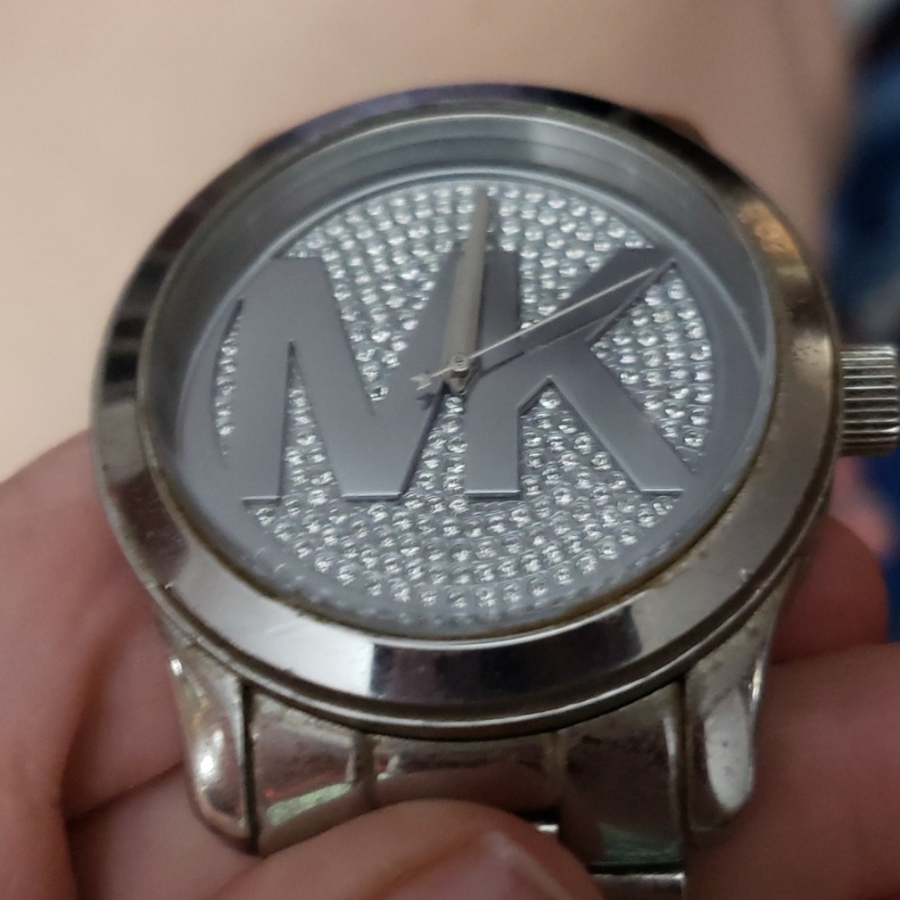 Authentic Michael Kors Signature Watch - image 7